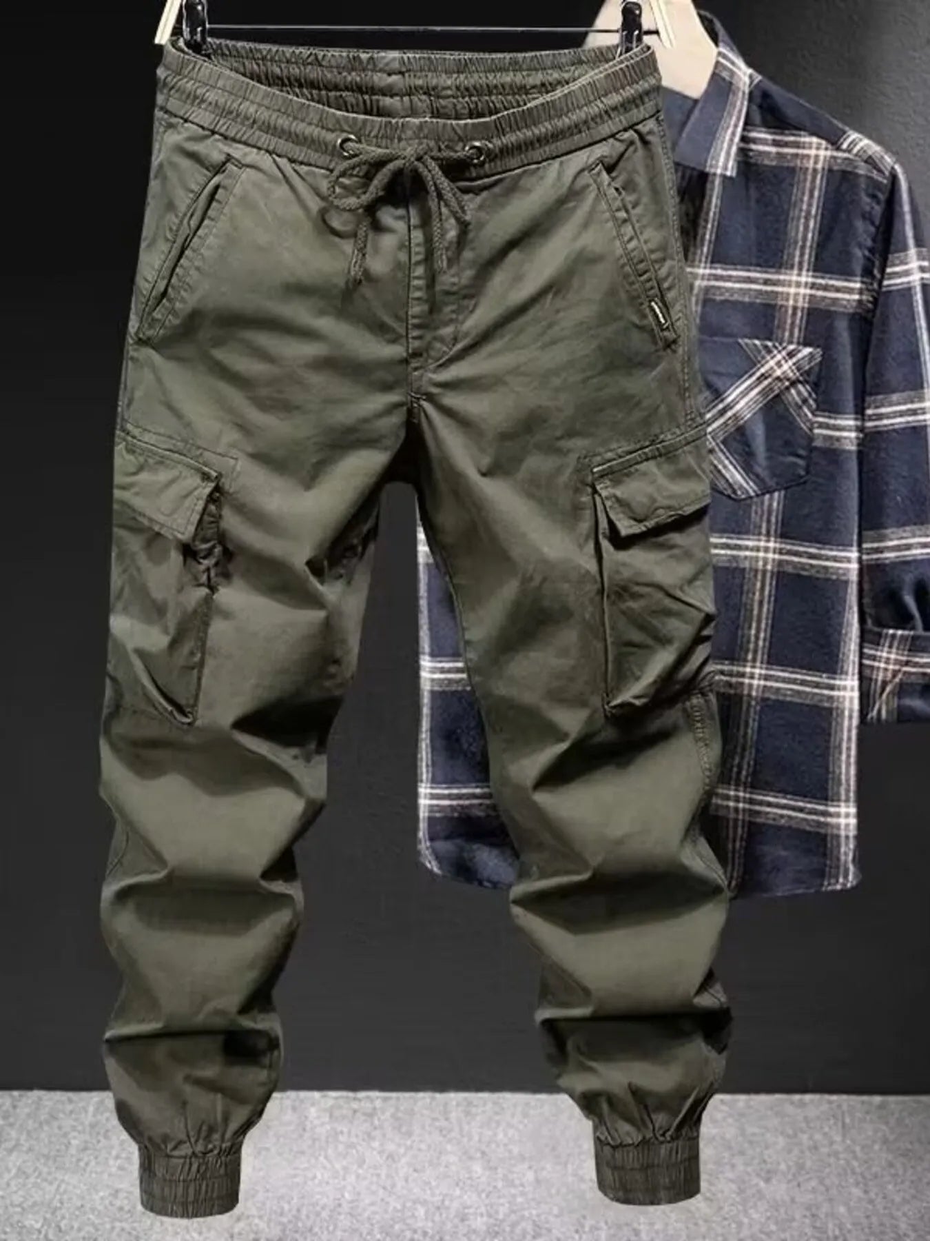 Men's Plus Size Drawstring Joggers with Pockets