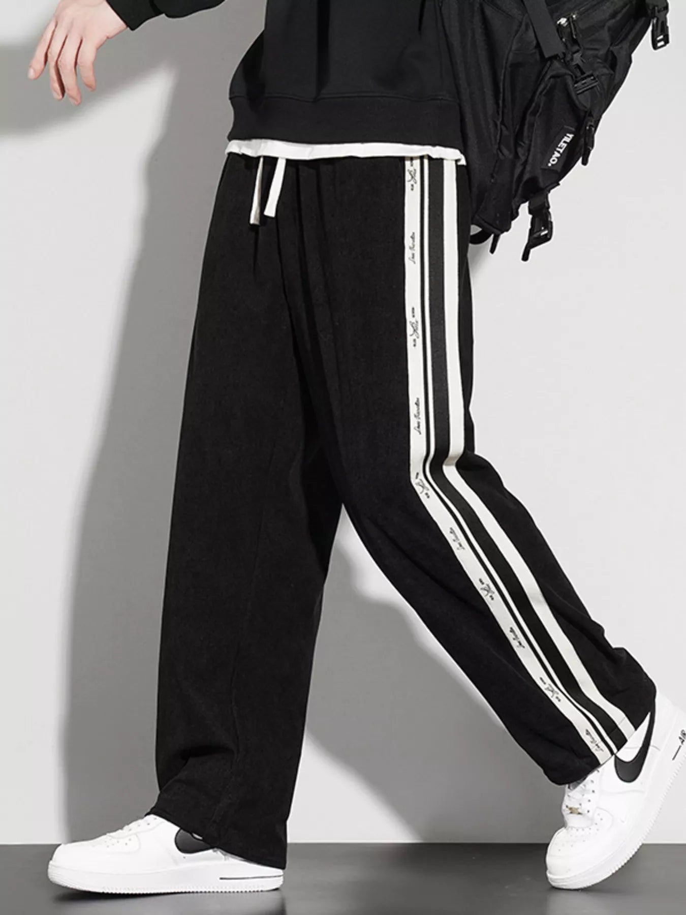 Men's Full Size Striped Side Loose Fit Casual Pants Plus Size